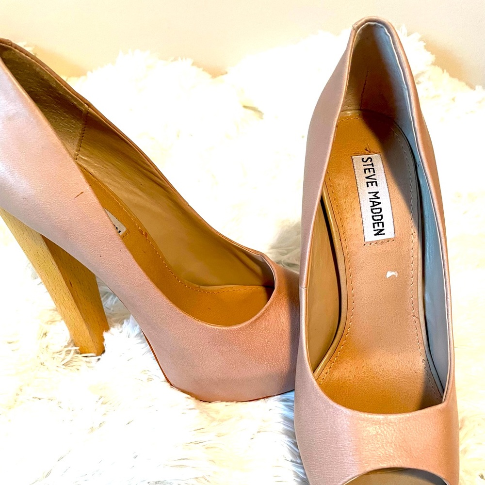 Steve Madden Felicity Pump in Nude size 8